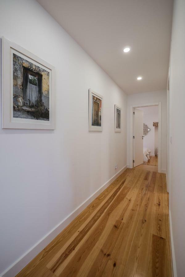 Sunshine House - Exclusive Apartment - Home By The Castle Lissabon Exterior foto