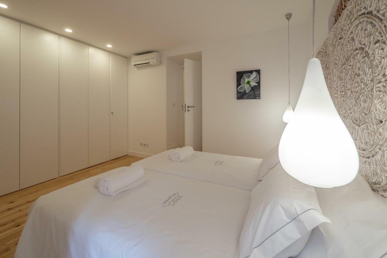 Sunshine House - Exclusive Apartment - Home By The Castle Lissabon Exterior foto